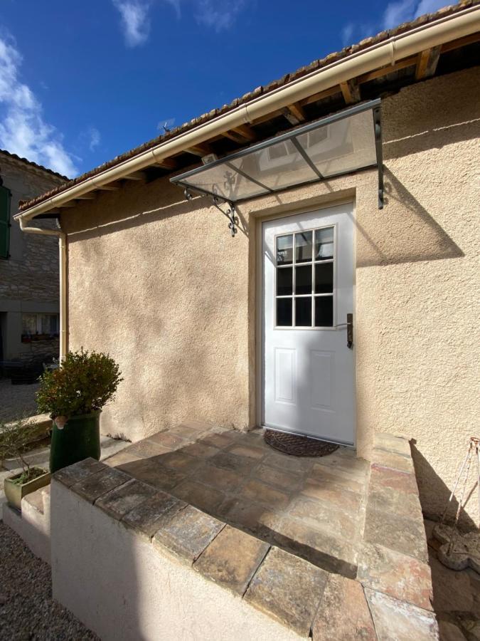 Studio Climatise Dans Un Ancien Domaine Viticole モンペリエ エクステリア 写真